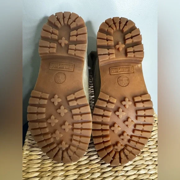 Timberland Women’s Sz 8.5  Teddy Fleece Fold-Down Waterproof Outdoor Boot  Snow - Picture 10 of 16